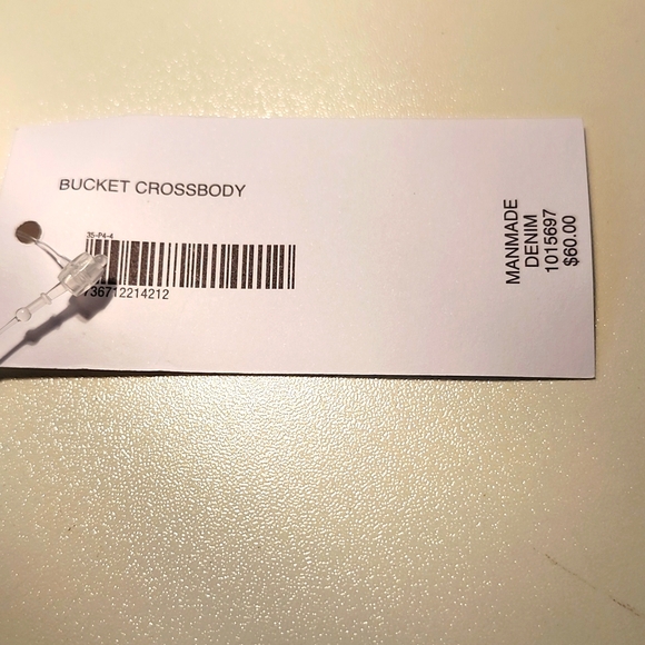 NEW●●Naturalizer Bucket Crossbody - Picture 5 of 9